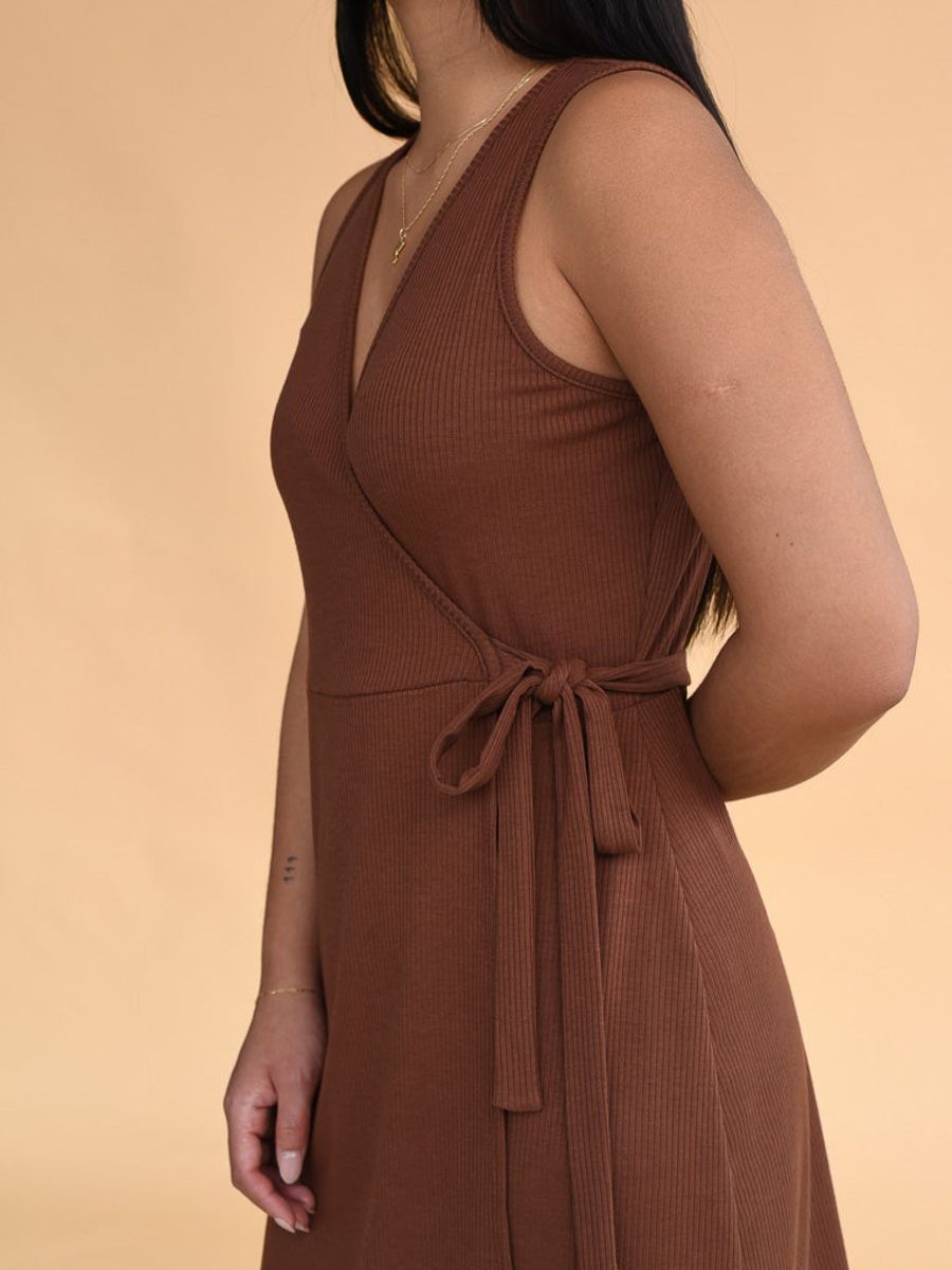 Hot Rachel Phoebe Sleeveless Dress Mocha